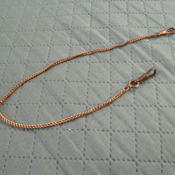 Vintage Gold Patina Hanging Chain 14" - Picture 3 of 8